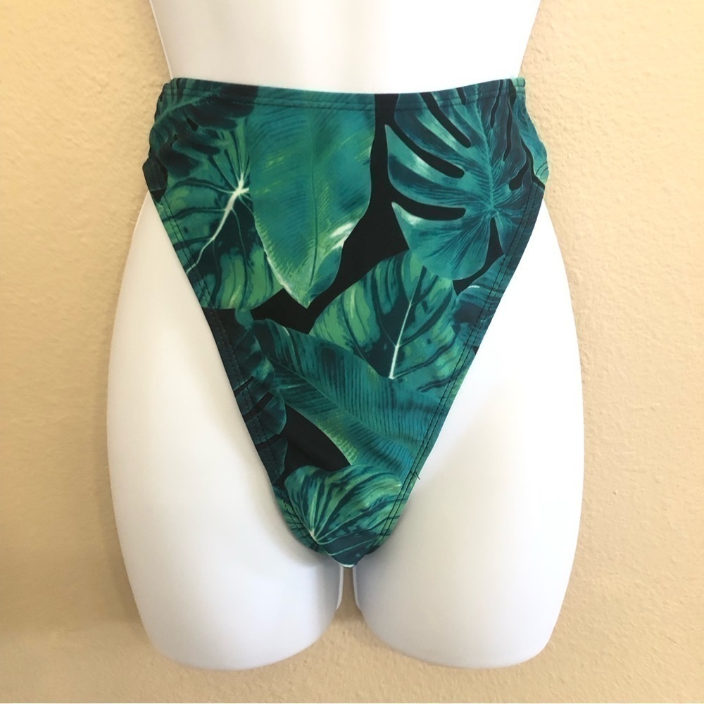 Nasty Gal Collection High Waited Leg Tropical Leaves Print Bikini Bottoms Size 0